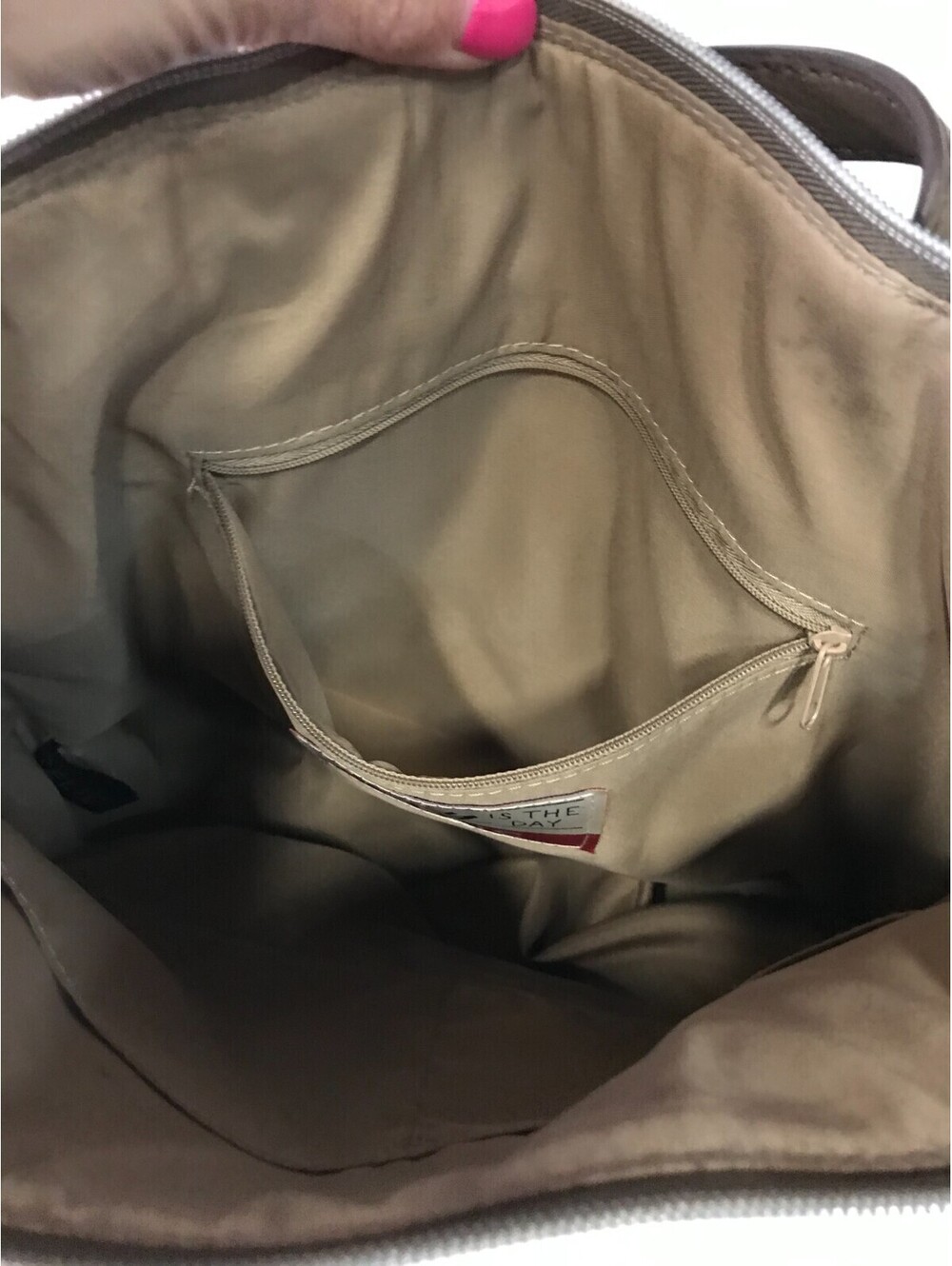 Relic Purse Beige - Picture 5 of 6